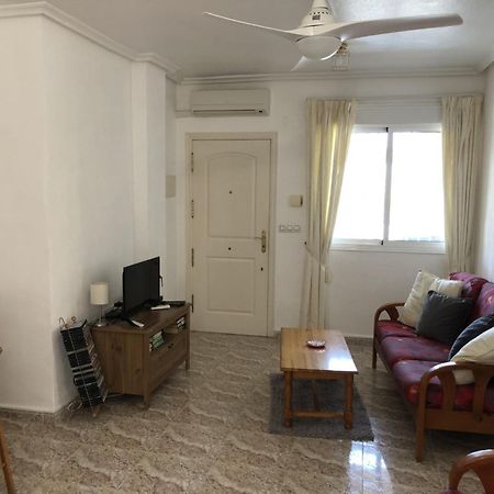 Torrevieja, La Torreta Ground Floor Apartment With Large Private Patio Garden Bagian luar foto