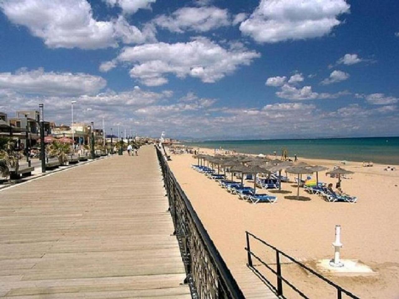 Torrevieja, La Torreta Ground Floor Apartment With Large Private Patio Garden Bagian luar foto