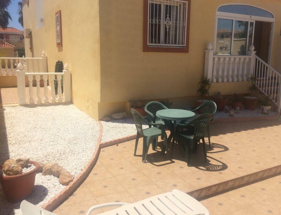Torrevieja, La Torreta Ground Floor Apartment With Large Private Patio Garden Bagian luar foto